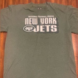 New York Jets NFL mens t-shirt size large. EUC